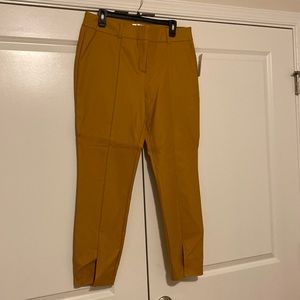 🚦SOLD……🚦Living My life like it’s golden (leather pants)